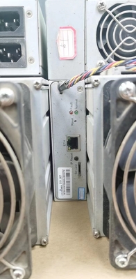 Mano Antminer 3250W de Asic Bitmain Antminer S19 95T segundo